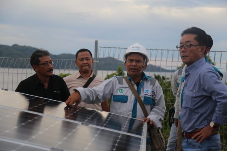 Residents of Karampuang Mamuju Island Finally Enjoy Electricity